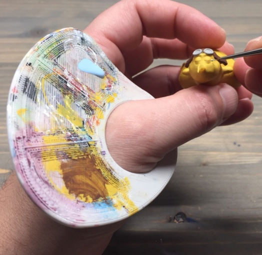 Miniature paint palette as an example of 3D printing ideas