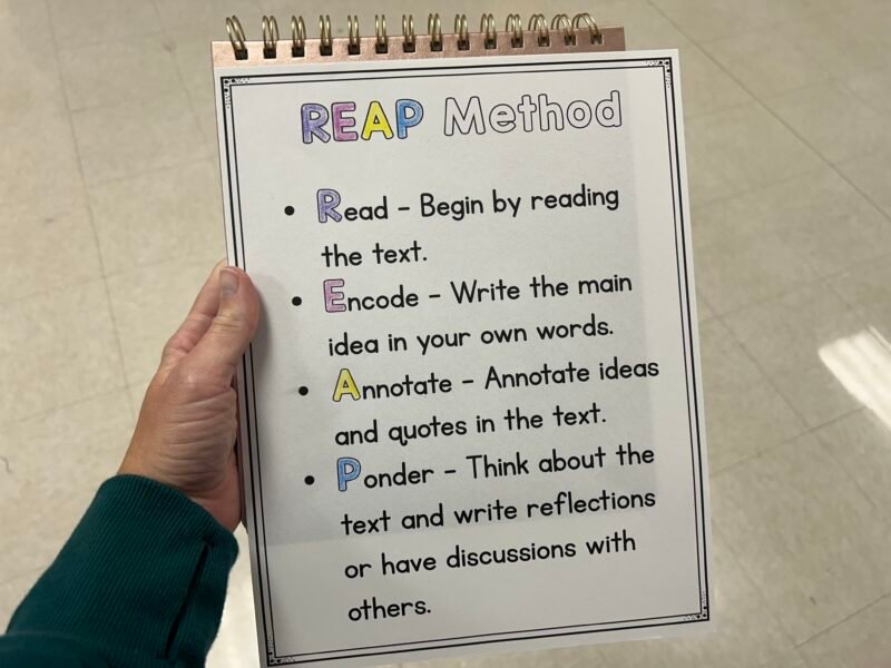 an example of how students can take notes using the REAP note taking method